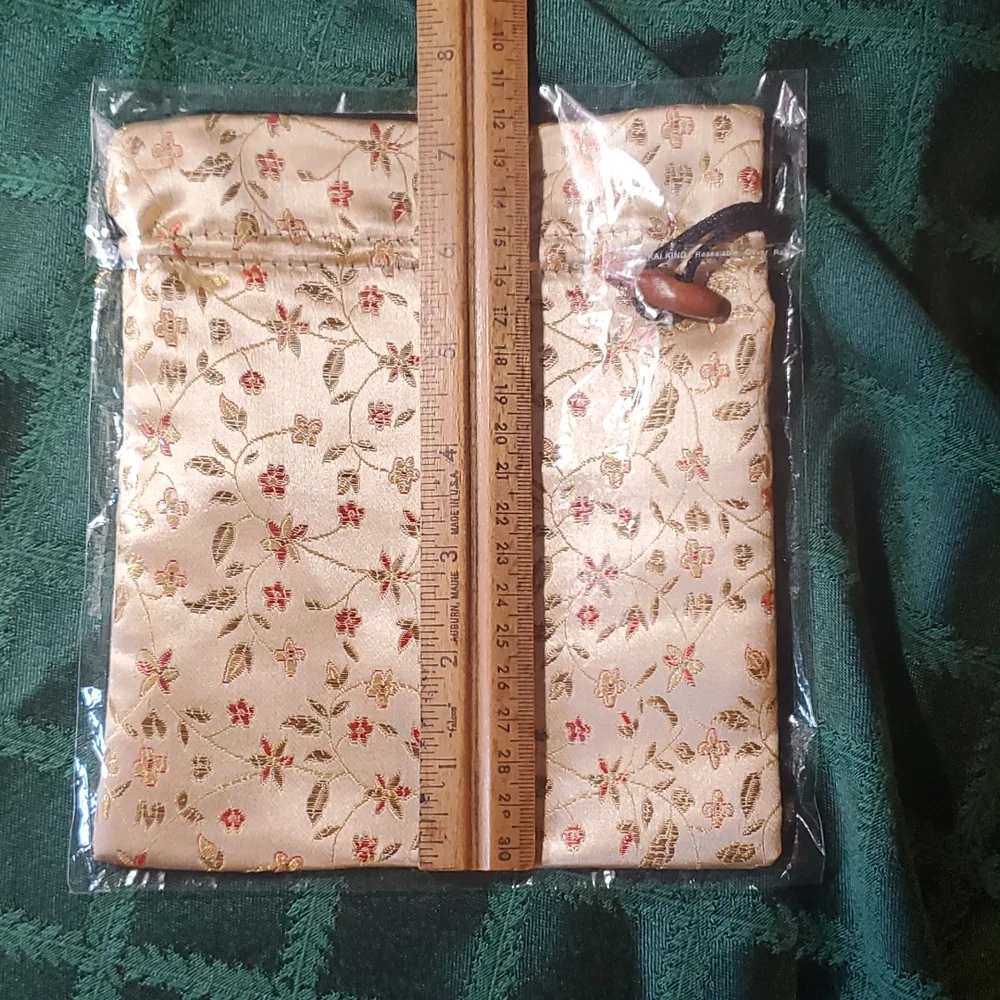 Pair of Asian Gift Bags, ELEGANT!!